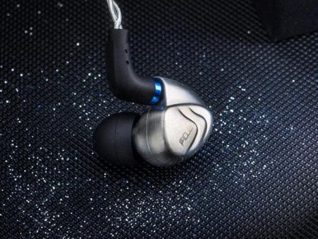 Fidue Asteroid Dual Drivers In-Ear Earphone on Sale